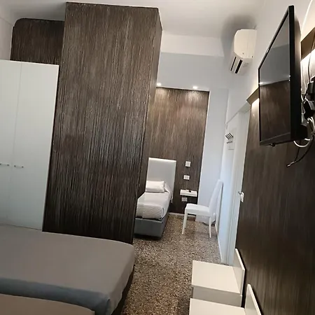 فندق مبيت وإفطار Portanuova 3*