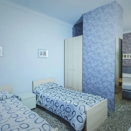 فندق مبيت وإفطار Portanuova 3*