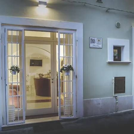 Portanuova Bed & Breakfast 3*