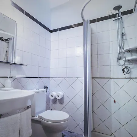 Portanuova Bed & Breakfast 3*